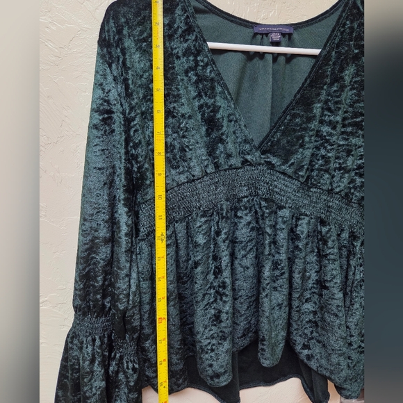 American Eagle Velvet Peplum Babydoll Emerald Green Romantic Blouse Size Small - Picture 11 of 11